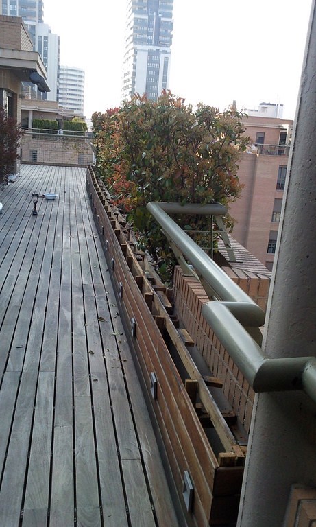 RESTAURACIÓN TARIMA EXTERIOR IPE