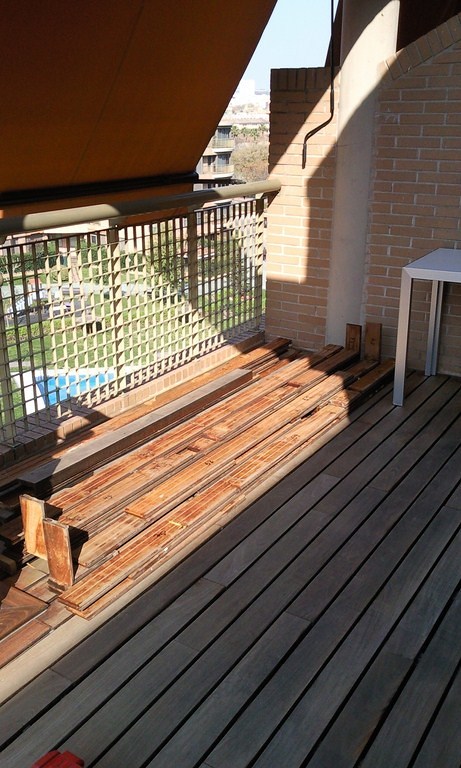 RESTAURACIÓN TARIMA EXTERIOR IPE