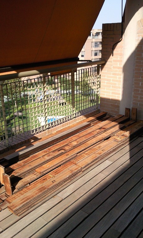 RESTAURACIÓN TARIMA EXTERIOR IPE