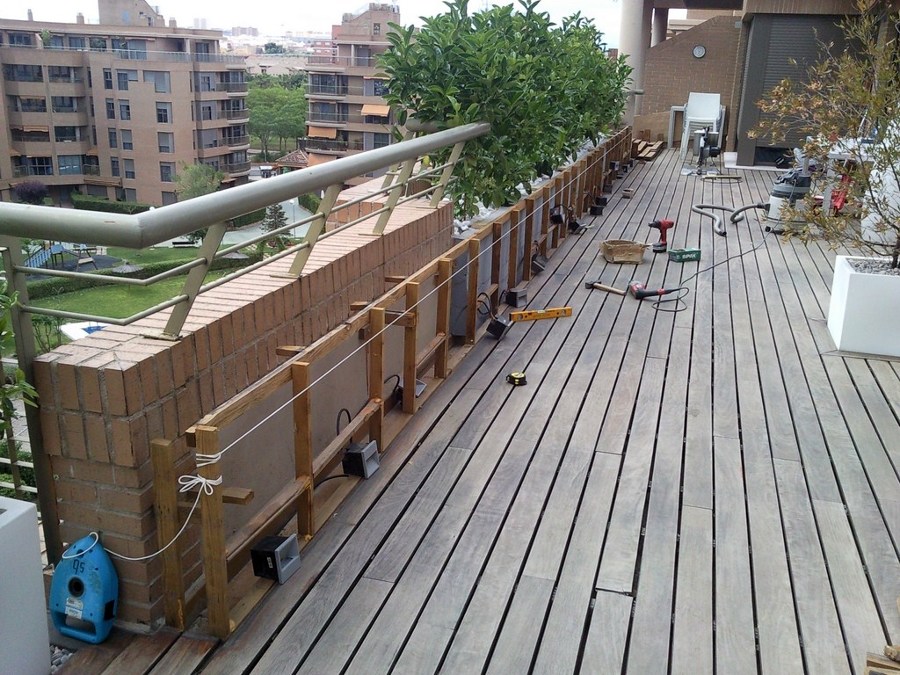 RESTAURACIÓN TARIMA EXTERIOR IPE