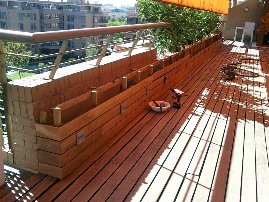 RESTAURACIÓN TARIMA EXTERIOR IPE