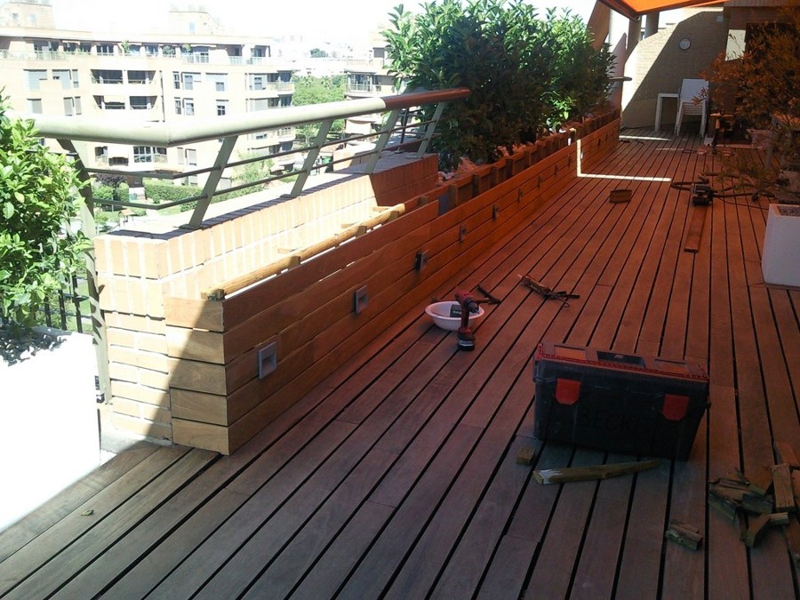 RESTAURACIÓN TARIMA EXTERIOR IPE