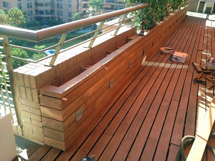 RESTAURACIÓN TARIMA EXTERIOR IPE