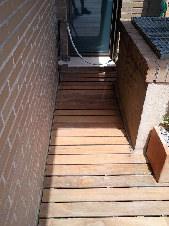 RESTAURACIÓN TARIMA EXTERIOR IPE