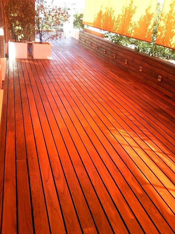 RESTAURACIÓN TARIMA EXTERIOR IPE