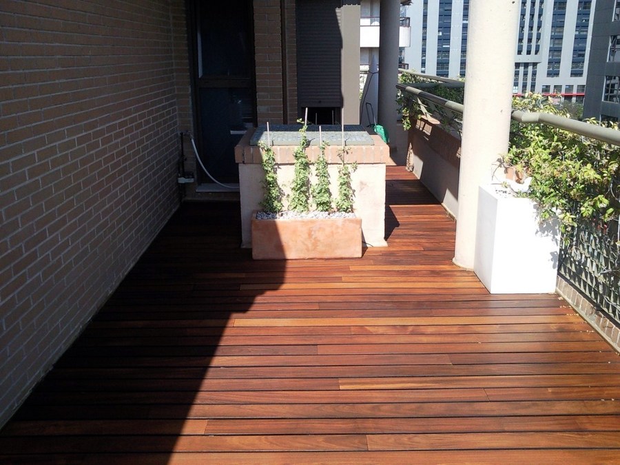 RESTAURACIÓN TARIMA EXTERIOR IPE