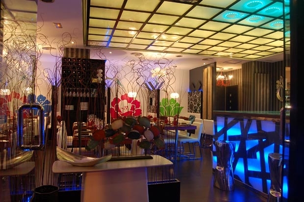 Restaurante asiático Lounge Yi