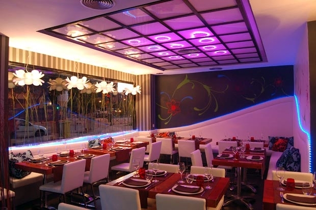 Restaurante asiático Lounge Yi