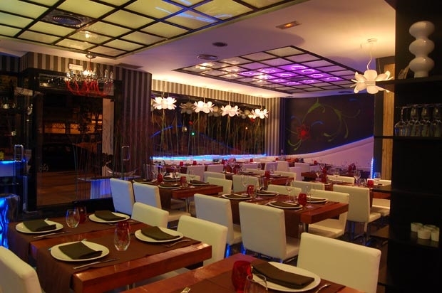 Restaurante asiático Lounge Yi