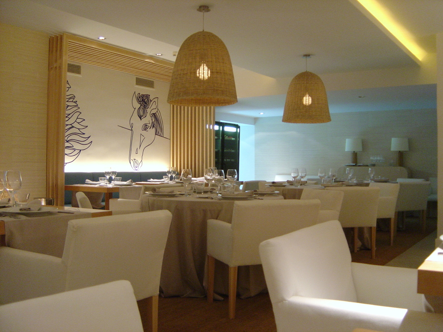 Restaurante en Madrid con creación de muebles