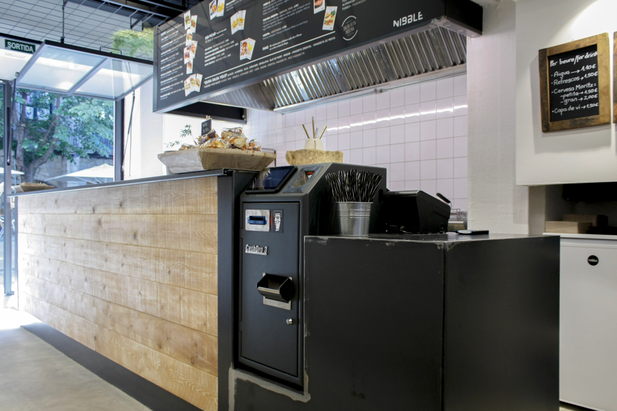 RESTAURANTE NIBBLE 15