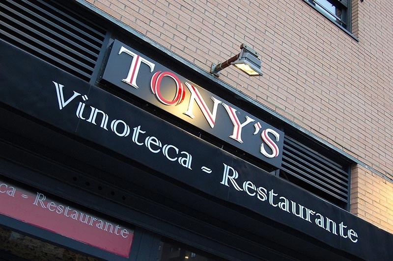 Restaurante Vino teca Tony's
