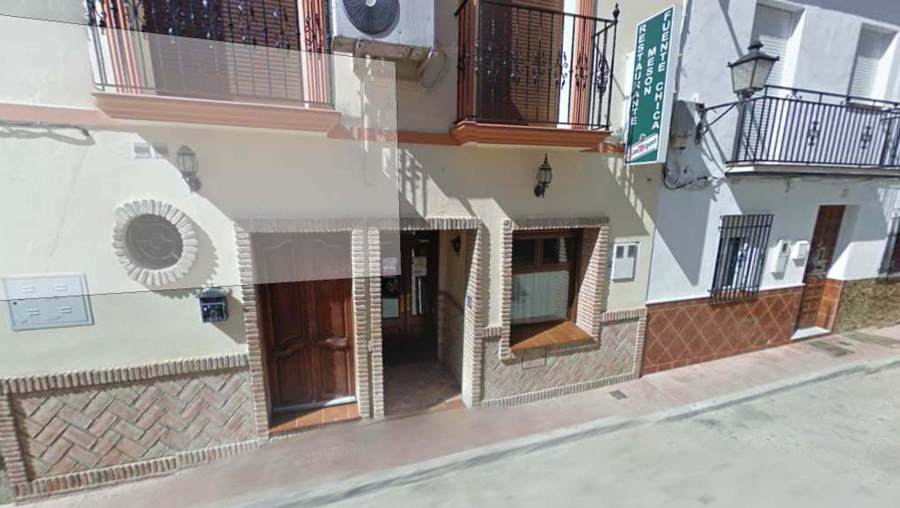 RESTUARANTE FUENTE CHICA