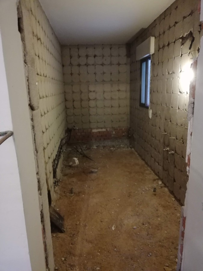 Retirada alicatado viejo