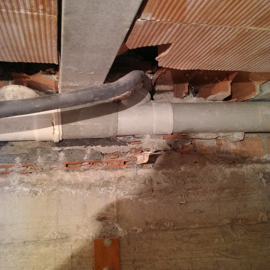 RETIRADA DE DESAGÜES DE PLOMO