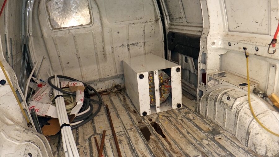 Retirada de la caldera eléctrica antigua