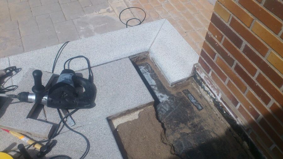 retirada de material de agarre