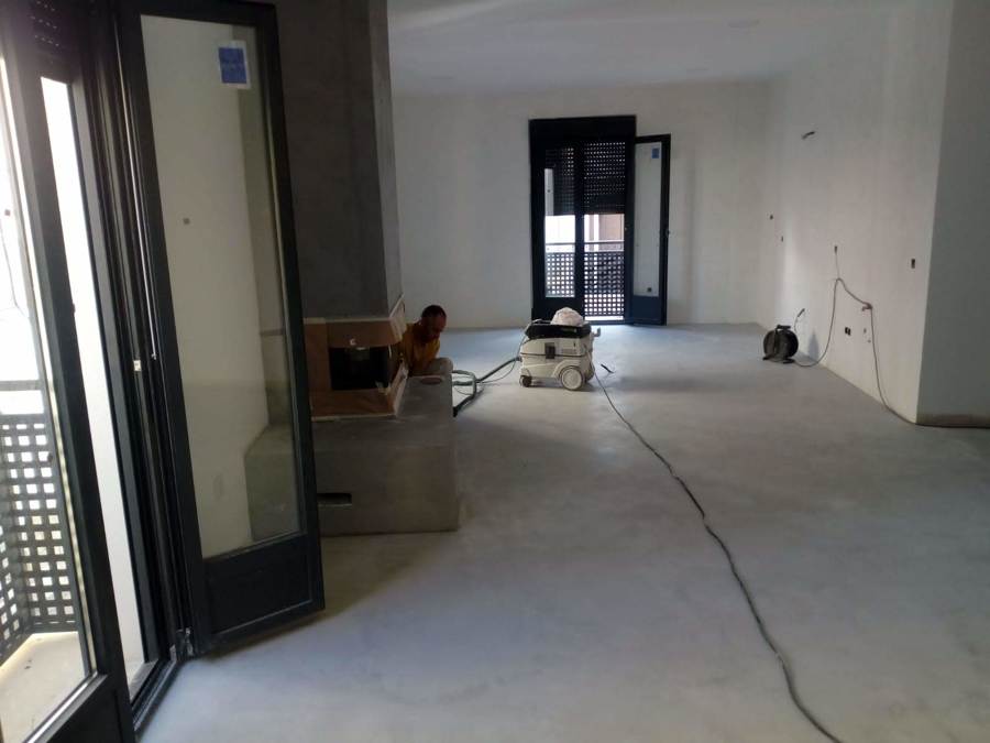 REVESTIMIENTO CONTINUO MICROCEMENTO