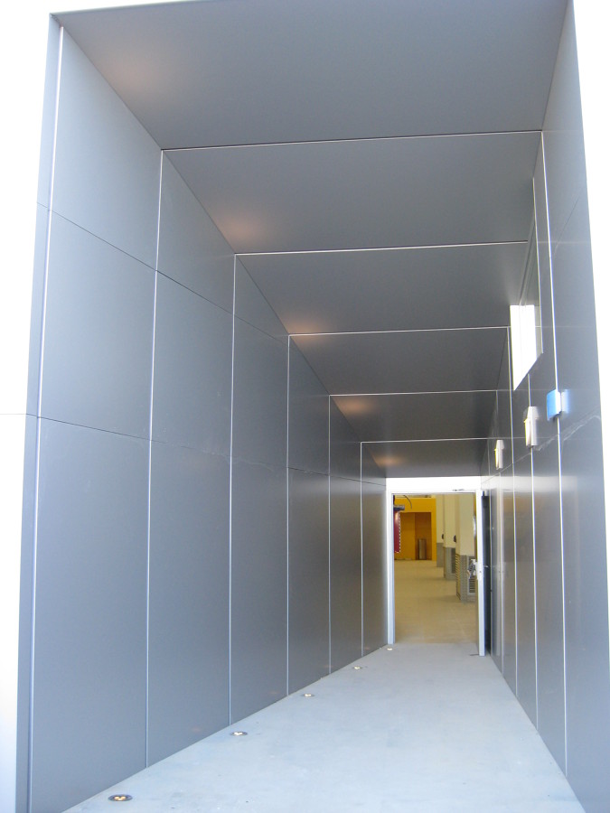 REVESTIMIENTO DE ENTRADA