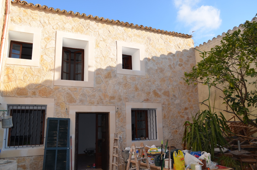 Revestimiento de fachada con piedra natural