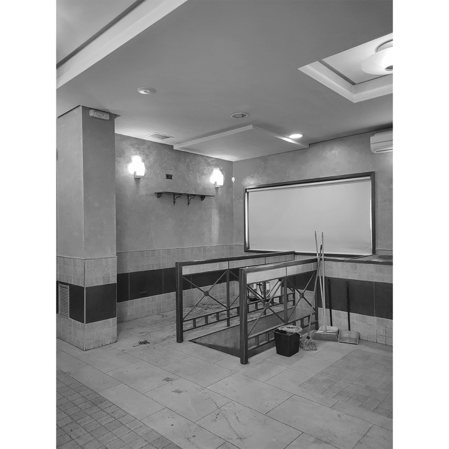 RINCÓN EN ACCESO A SÓTANO