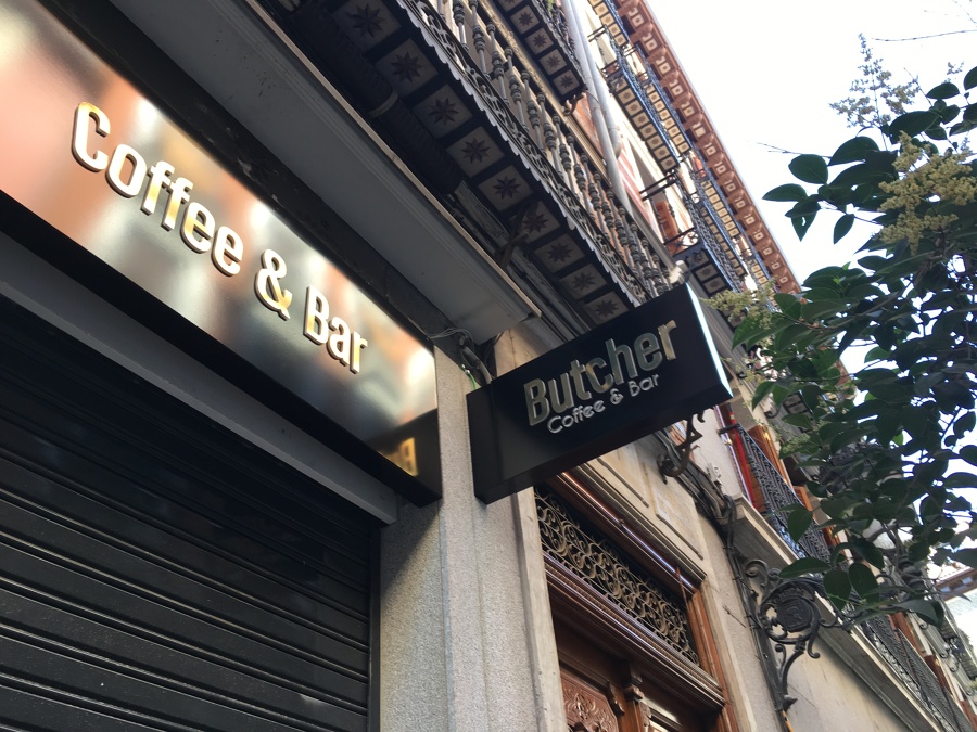Rotulación exterior Cafetería Butcher