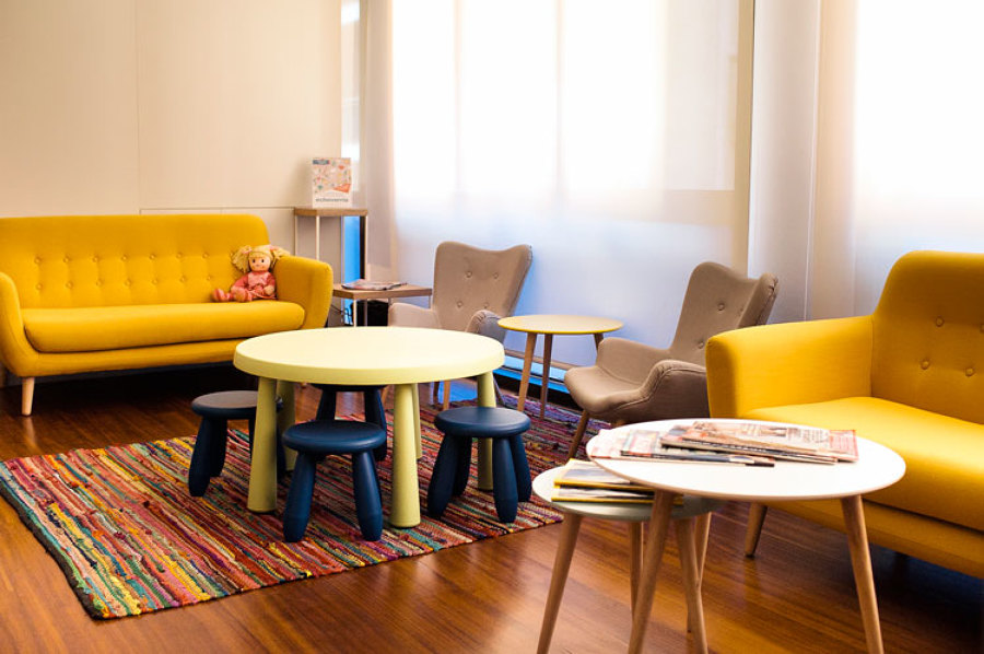 Sala de espera infantil. Zona de espera niños.