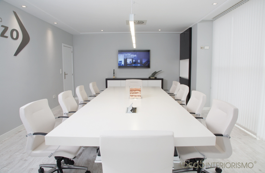 Sala de juntas del Grupo Mazo.