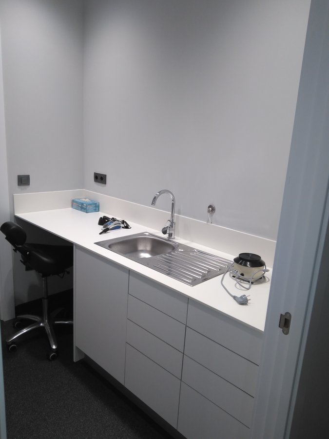 Sala de trabajo y limpieza