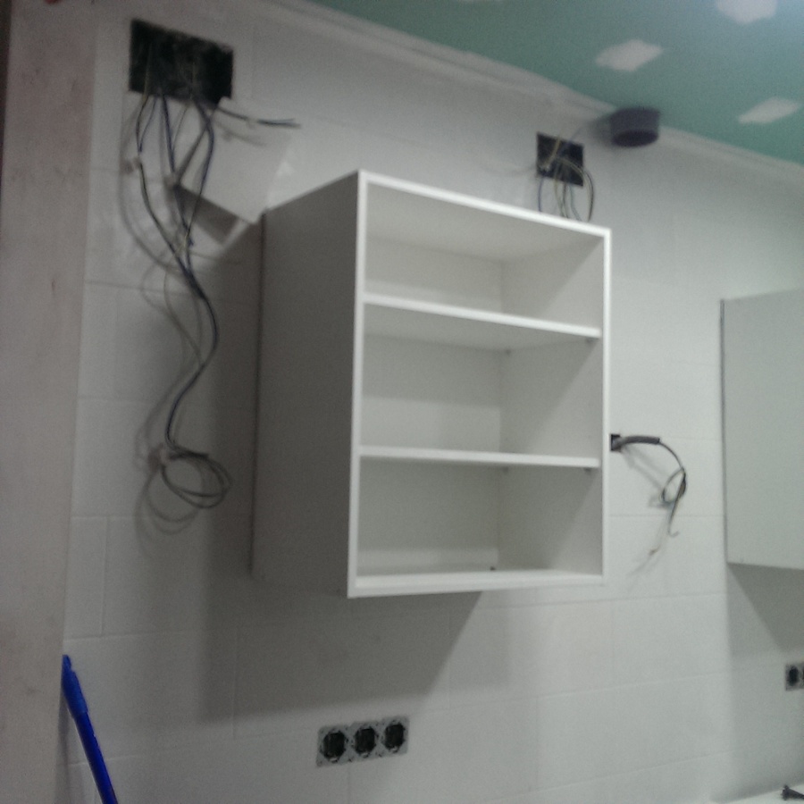 SALIDA DE HUMOS, ELECTRICIDAD Y MUEBLES COCINA