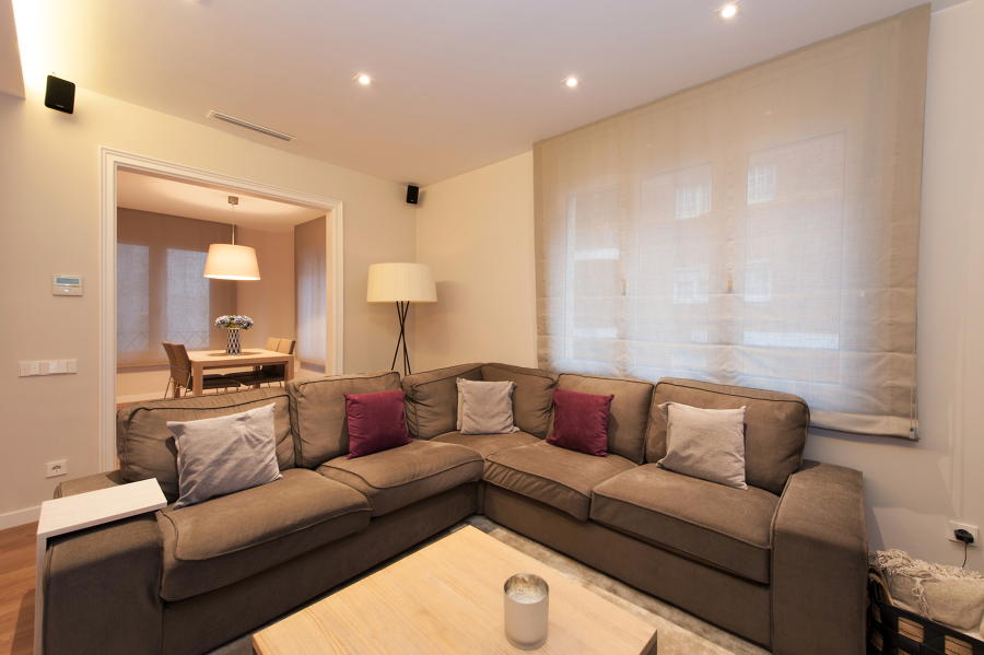 Salón con el comedor semiabierto