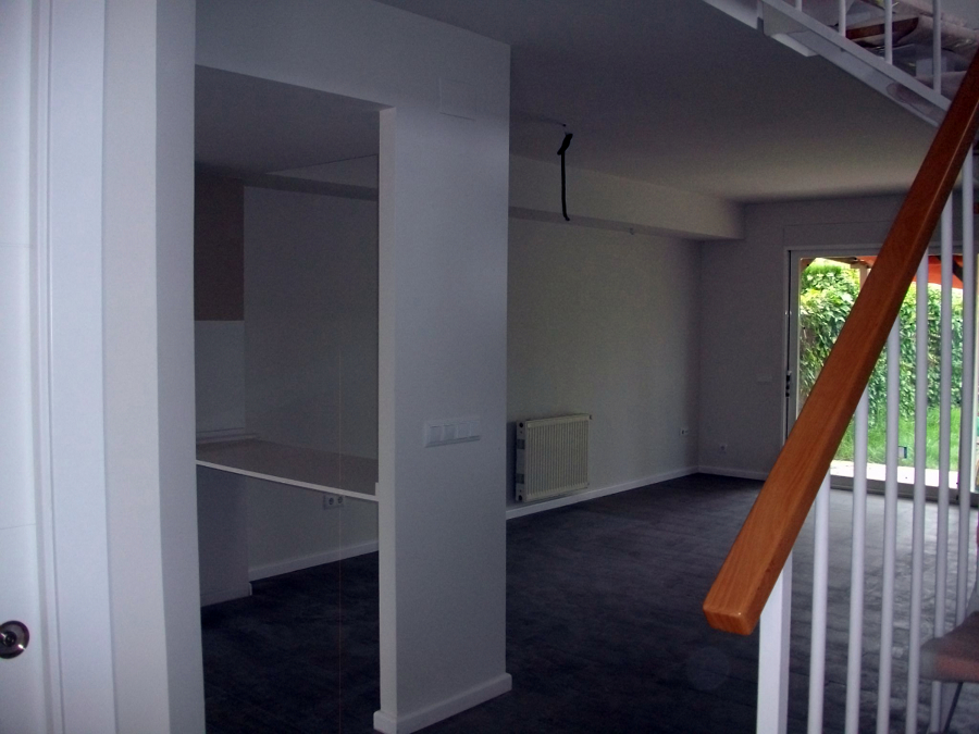 SALÓN DESDE EL ACCESO