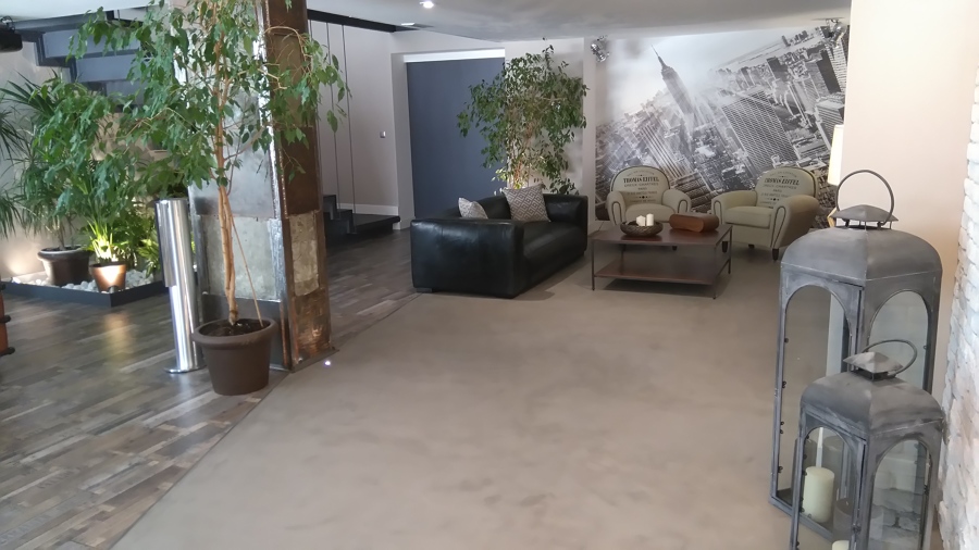 Salón pequeño después