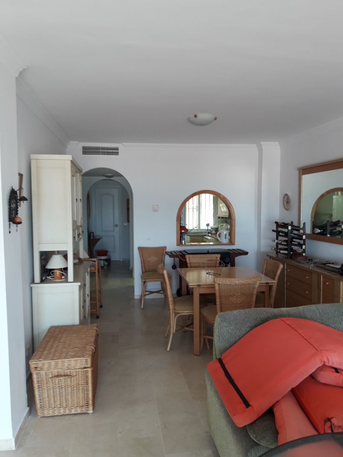 Salón pintado y colocado 1