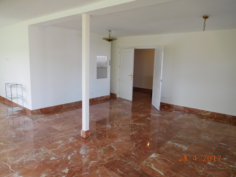 Salón.  Planta baja