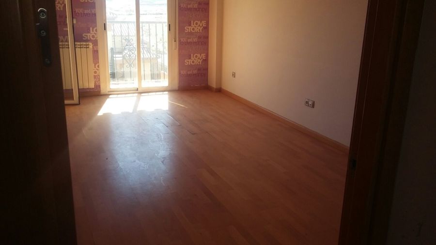 Salón, previamente.