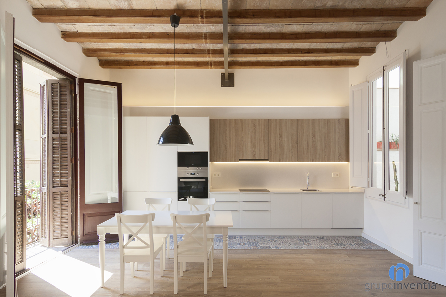 Salón y cocina Arbolí