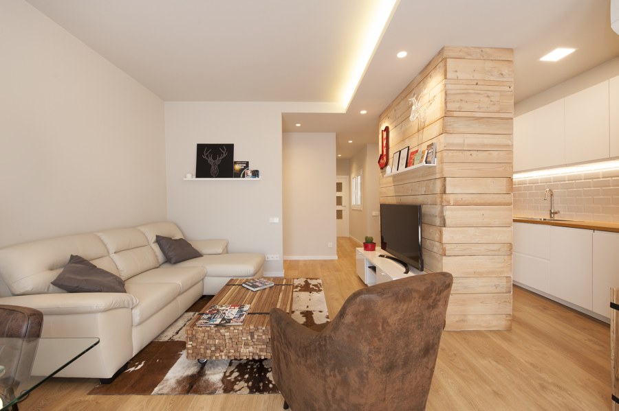 Salón y cocina - Reforma "lepanto" (Sincro)