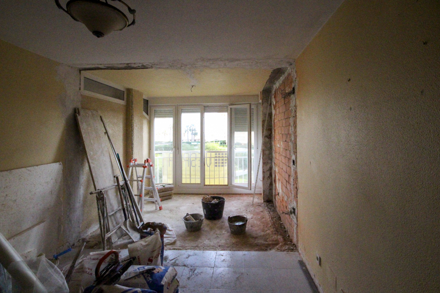 Salón y terraza - Durante