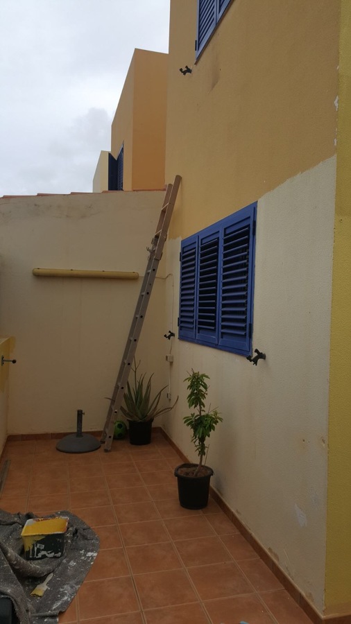 Sanear paredes de la terraza de duplex