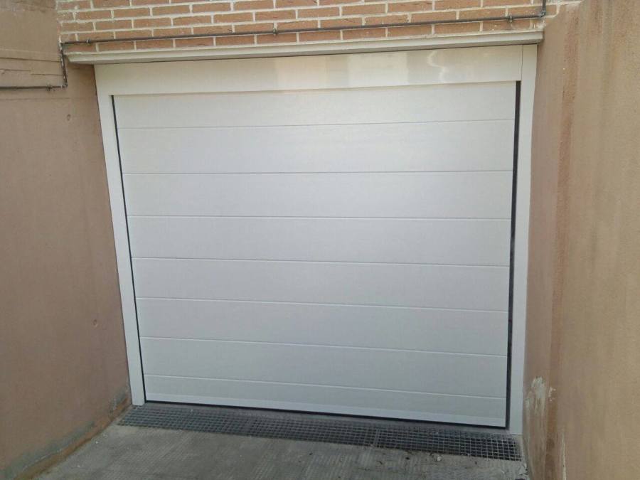 SECCIONAL BLANCA UNICANAL