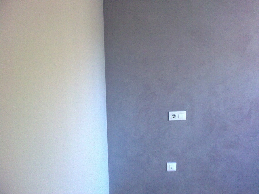 Seda resalte de una pared