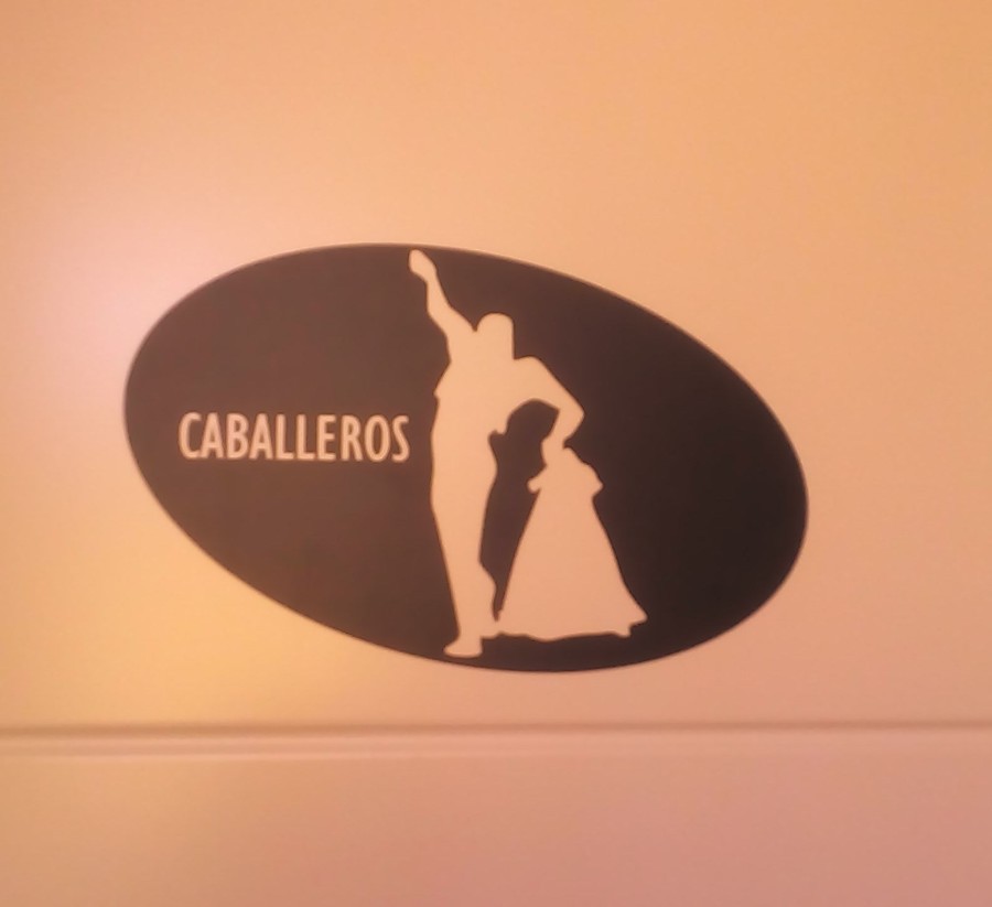 Servicio caballeros.