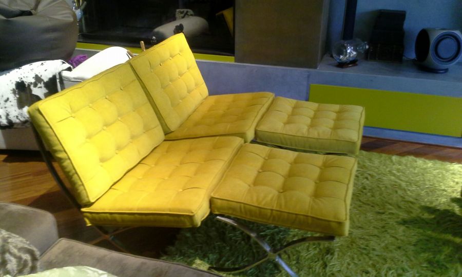 SILLA MODELO BARCELONA MOSTAZA