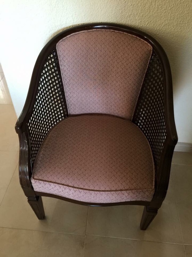 SILLÓN CLÁSICO.  ¡¡ PEDÍA UN CAMBIO !!