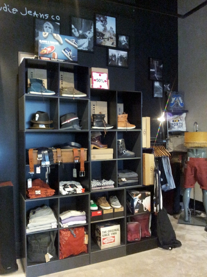 Simón Store Granada