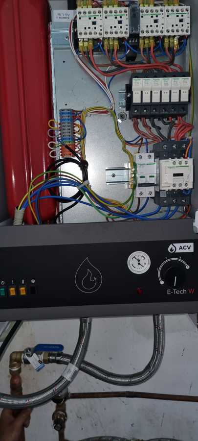 Sistema eléctrico de la caldera