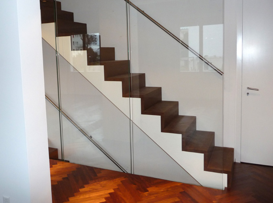 sobriaescalerarecta72