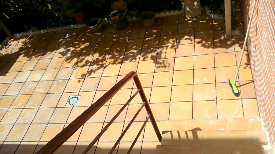 SOLADO PATIO DE VIVIENDA