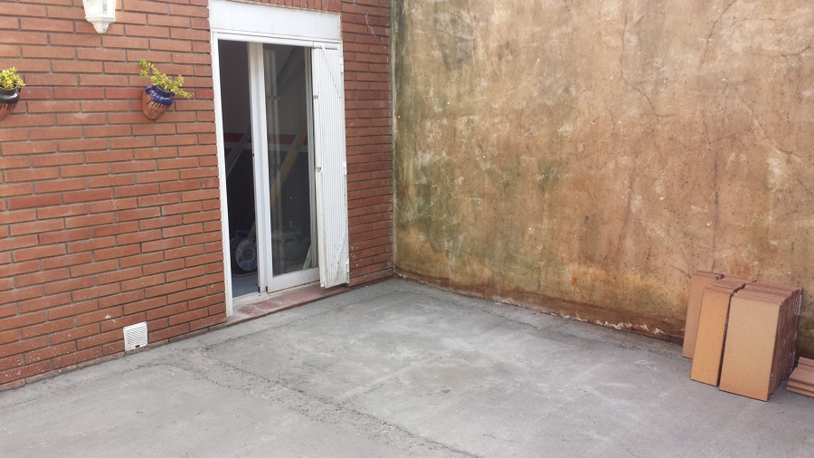 Solados y alicatados Moya,s.l. - Patio